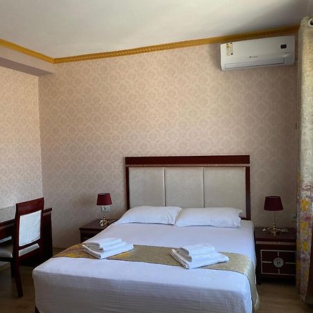 British Hotel Pogradec Eksteriør bilde