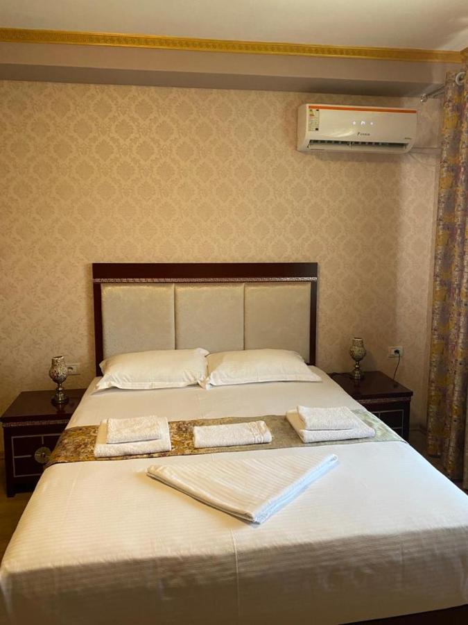 British Hotel Pogradec Eksteriør bilde