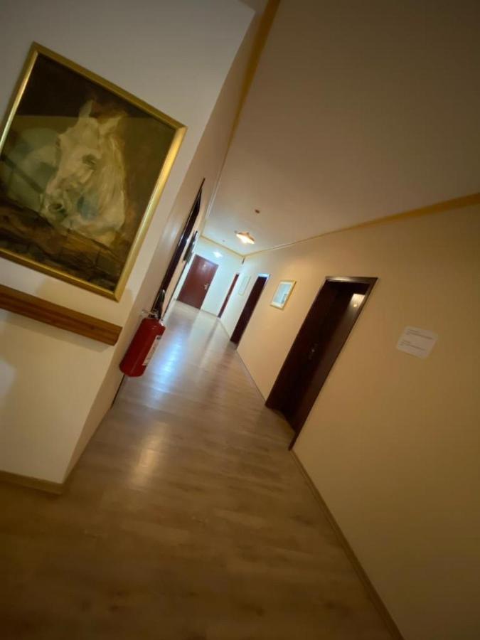 British Hotel Pogradec Eksteriør bilde